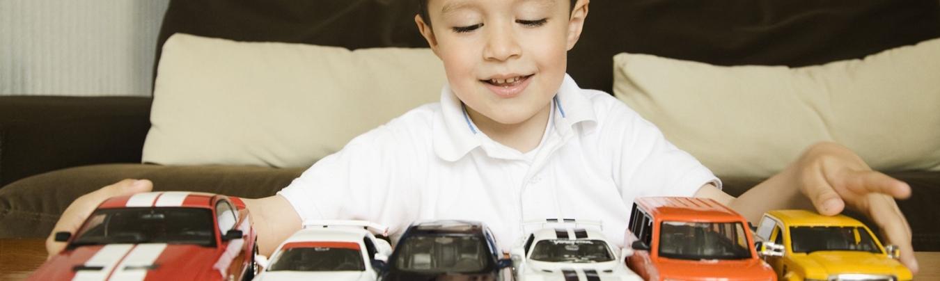 Koji je NAJBOLJI POKLON za decaka od 6 godina?